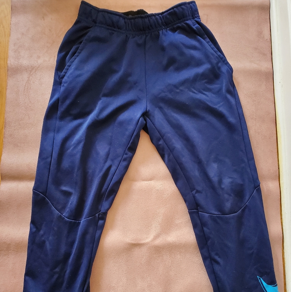 Nike boy's dry-fit pant